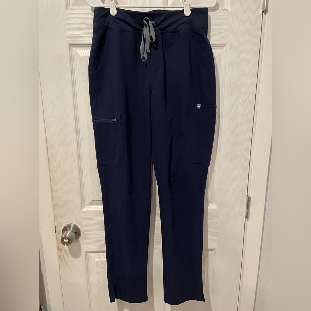 Figs Navy Yola HW MT